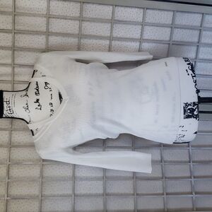 TAHARI nwt white 3/4 sleeves light fitted woman sweater size S